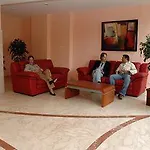 拉斯贡多拉公寓 * 普拉亚戴尔雷安格莱斯