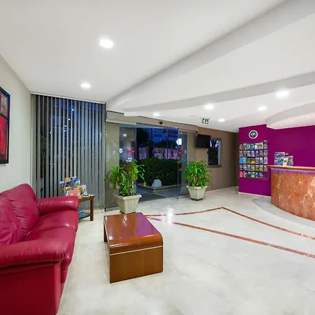 公寓 拉斯贡多拉公寓 *